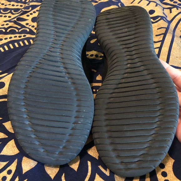 Women’s Skechers Uktra Flex Memory Foam Slip On Walking Sneaker 7.5 Black - Picture 9 of 10